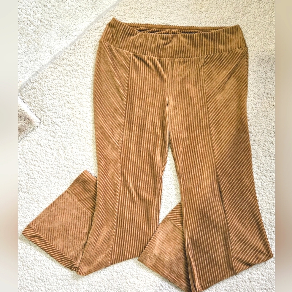 No Boundaries Cognac Flare Corduroy Pants 100% Recycled Polyester Sz XL (15-17)